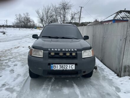 Черный Ленд Ровер Дефендер, объемом двигателя 1.8 л и пробегом 1 тыс. км за 3000 $, фото 1 на Automoto.ua