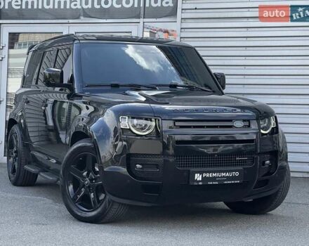 Чорний Ленд Ровер Дефендер, об'ємом двигуна 3 л та пробігом 113 тис. км за 66900 $, фото 1 на Automoto.ua