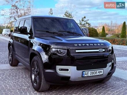 Черный Ленд Ровер Дефендер, объемом двигателя 3 л и пробегом 70 тыс. км за 75000 $, фото 1 на Automoto.ua