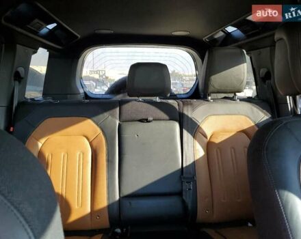 Ленд Ровер Дефендер 2021 у Львові на Automoto.ua Коричневий Ленд Ровер Дефендер, об'ємом двигуна 3 л та пробігом 13 тис. км за 41000 $, фото 6 на Automoto.ua