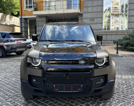 Ленд Ровер Дефендер 2023 у Києві на Automoto.ua Коричневий Ленд Ровер Дефендер, об'ємом двигуна 3 л та пробігом 8 тис. км за 91500 $, фото 20 на Automoto.ua