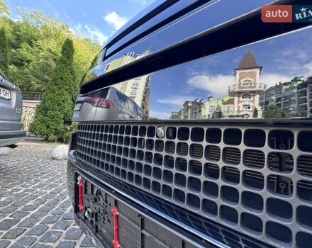 Ленд Ровер Дефендер 2023 у Києві на Automoto.ua Коричневий Ленд Ровер Дефендер, об'ємом двигуна 3 л та пробігом 8 тис. км за 91500 $, фото 49 на Automoto.ua