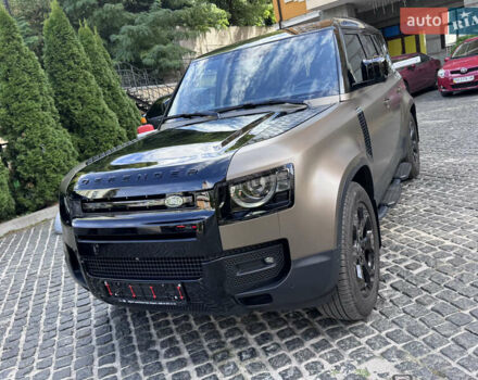 Ленд Ровер Дефендер 2023 у Києві на Automoto.ua Коричневий Ленд Ровер Дефендер, об'ємом двигуна 3 л та пробігом 8 тис. км за 91500 $, фото 17 на Automoto.ua