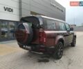 Червоний Ленд Ровер Дефендер, об'ємом двигуна 3 л та пробігом 26 тис. км за 100114 $, фото 32 на Automoto.ua