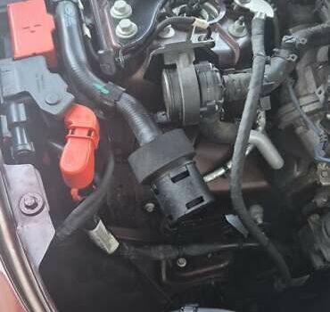 Красный Ленд Ровер Дефендер, объемом двигателя 3 л и пробегом 26 тыс. км за 117000 $, фото 40 на Automoto.ua