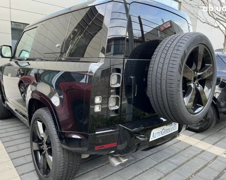 Ленд Ровер Дефендер, об'ємом двигуна 4.9 л та пробігом 1 тис. км за 132700 $, фото 3 на Automoto.ua