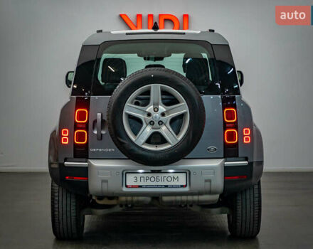 Ленд Ровер Дефендер, об'ємом двигуна 3 л та пробігом 105 тис. км за 61728 $, фото 6 на Automoto.ua