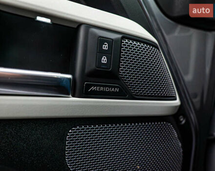 Ленд Ровер Дефендер, об'ємом двигуна 3 л та пробігом 105 тис. км за 61728 $, фото 14 на Automoto.ua