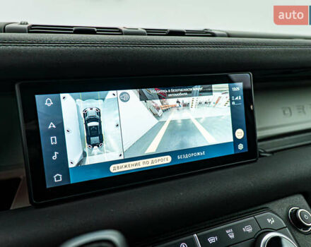 Ленд Ровер Дефендер, об'ємом двигуна 3 л та пробігом 105 тис. км за 61728 $, фото 16 на Automoto.ua