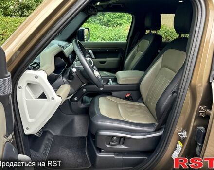 Ленд Ровер Дефендер, об'ємом двигуна 3 л та пробігом 115 тис. км за 67555 $, фото 5 на Automoto.ua