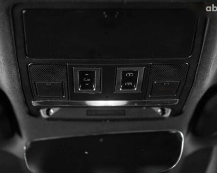 Ленд Ровер Дефендер, объемом двигателя 3 л и пробегом 36 тыс. км за 85900 $, фото 15 на Automoto.ua