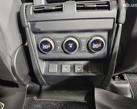 Ленд Ровер Дефендер, объемом двигателя 3 л и пробегом 23 тыс. км за 99999 $, фото 18 на Automoto.ua