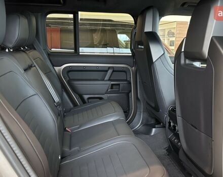 Ленд Ровер Дефендер, объемом двигателя 5 л и пробегом 0 тыс. км за 229184 $, фото 36 на Automoto.ua