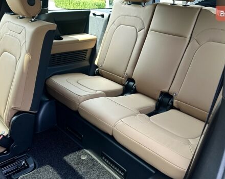 Ленд Ровер Дефендер, объемом двигателя 3 л и пробегом 0 тыс. км за 144522 $, фото 16 на Automoto.ua