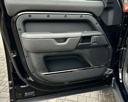 Ленд Ровер Дефендер, объемом двигателя 5 л и пробегом 0 тыс. км за 251707 $, фото 9 на Automoto.ua