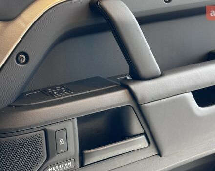 Ленд Ровер Дефендер, объемом двигателя 5 л и пробегом 0 тыс. км за 229184 $, фото 27 на Automoto.ua