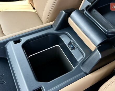 Ленд Ровер Дефендер, объемом двигателя 3 л и пробегом 0 тыс. км за 144522 $, фото 10 на Automoto.ua