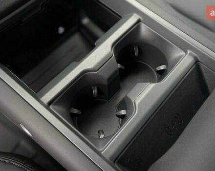 Ленд Ровер Дефендер, объемом двигателя 3 л и пробегом 0 тыс. км за 104283 $, фото 21 на Automoto.ua