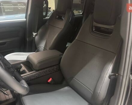 купити нове авто Ленд Ровер Дефендер 2025 року від офіційного дилера Київ Захід Jaguar Land Rover Ленд Ровер фото