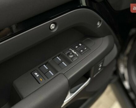 Ленд Ровер Дефендер, объемом двигателя 3 л и пробегом 0 тыс. км за 104283 $, фото 8 на Automoto.ua