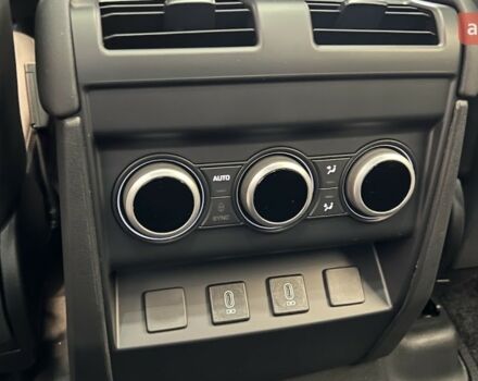 Ленд Ровер Дефендер, объемом двигателя 3 л и пробегом 0 тыс. км за 140844 $, фото 25 на Automoto.ua