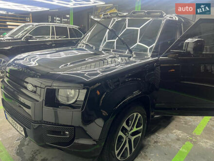 Ленд Ровер Дефендер 2023 в Ивано-Франковске на Automoto.ua Ленд Ровер Дефендер, объемом двигателя 3 л и пробегом 20 тыс. км за 117000 $, фото 1 на Automoto.ua