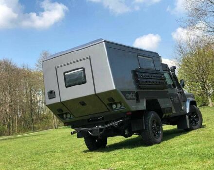 Серый Ленд Ровер Дефендер, объемом двигателя 2.2 л и пробегом 80 тыс. км за 110000 $, фото 1 на Automoto.ua