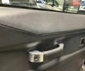 Сірий Ленд Ровер Дефендер, об'ємом двигуна 2.2 л та пробігом 21 тис. км за 99700 $, фото 30 на Automoto.ua