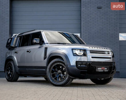 Ленд Ровер Дефендер 2020 в Луцке на Automoto.ua Серый Ленд Ровер Дефендер, объемом двигателя 2 л и пробегом 108 тыс. км за 54999 $, фото 1 на Automoto.ua