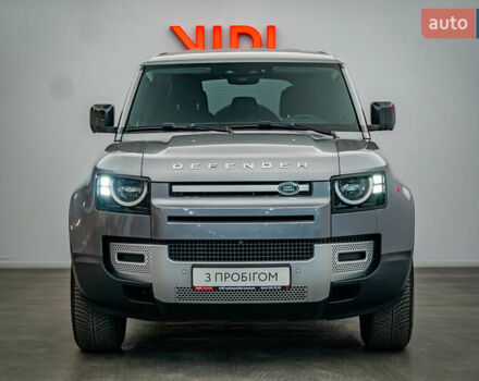Серый Ленд Ровер Дефендер, объемом двигателя 2 л и пробегом 71 тыс. км за 55516 $, фото 4 на Automoto.ua