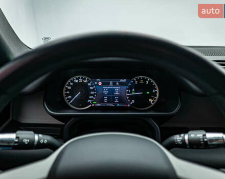 Серый Ленд Ровер Дефендер, объемом двигателя 2 л и пробегом 71 тыс. км за 55516 $, фото 12 на Automoto.ua