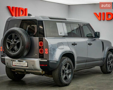 Серый Ленд Ровер Дефендер, объемом двигателя 2 л и пробегом 71 тыс. км за 55516 $, фото 1 на Automoto.ua