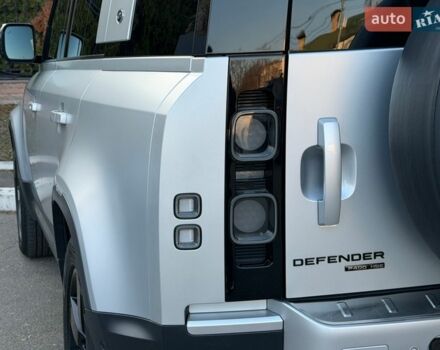 Сірий Ленд Ровер Дефендер, об'ємом двигуна 3 л та пробігом 97 тис. км за 69999 $, фото 10 на Automoto.ua