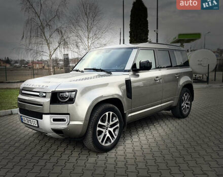 Серый Ленд Ровер Дефендер, объемом двигателя 3 л и пробегом 118 тыс. км за 67000 $, фото 1 на Automoto.ua