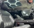 Сірий Ленд Ровер Дефендер, об'ємом двигуна 3 л та пробігом 120 тис. км за 64000 $, фото 21 на Automoto.ua