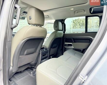 Серый Ленд Ровер Дефендер, объемом двигателя 3 л и пробегом 30 тыс. км за 81999 $, фото 24 на Automoto.ua