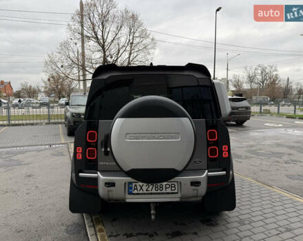 Серый Ленд Ровер Дефендер, объемом двигателя 3 л и пробегом 82 тыс. км за 92000 $, фото 5 на Automoto.ua