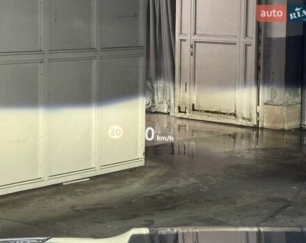 Серый Ленд Ровер Дефендер, объемом двигателя 5 л и пробегом 10 тыс. км за 147500 $, фото 50 на Automoto.ua