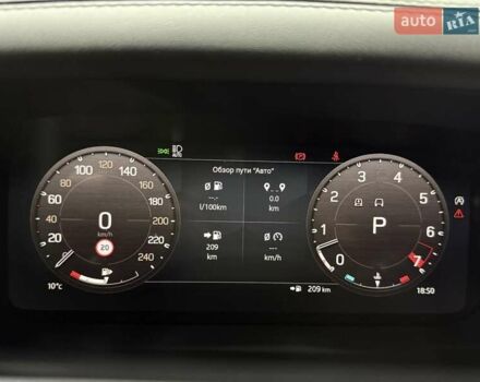 Серый Ленд Ровер Дефендер, объемом двигателя 5 л и пробегом 10 тыс. км за 147500 $, фото 47 на Automoto.ua