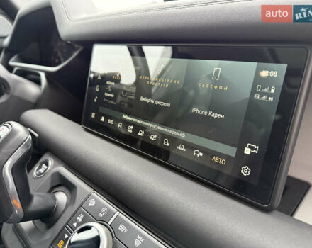 Серый Ленд Ровер Дефендер, объемом двигателя 3 л и пробегом 82 тыс. км за 92000 $, фото 36 на Automoto.ua