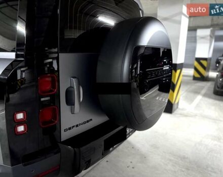 Серый Ленд Ровер Дефендер, объемом двигателя 3 л и пробегом 26 тыс. км за 88000 $, фото 13 на Automoto.ua