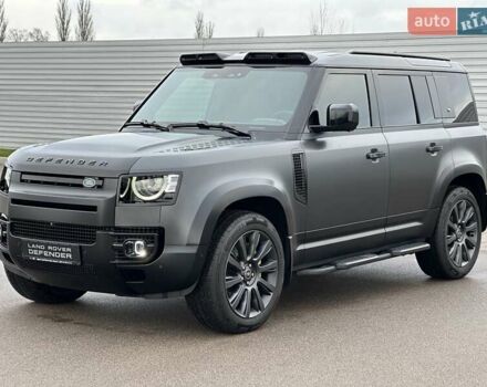 Сірий Ленд Ровер Дефендер, об'ємом двигуна 3 л та пробігом 49 тис. км за 85700 $, фото 2 на Automoto.ua
