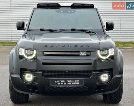 Сірий Ленд Ровер Дефендер, об'ємом двигуна 3 л та пробігом 49 тис. км за 85700 $, фото 1 на Automoto.ua