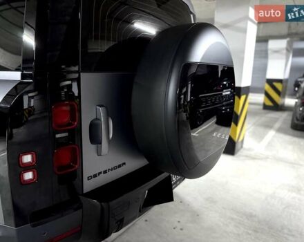 Серый Ленд Ровер Дефендер, объемом двигателя 3 л и пробегом 26 тыс. км за 84000 $, фото 13 на Automoto.ua