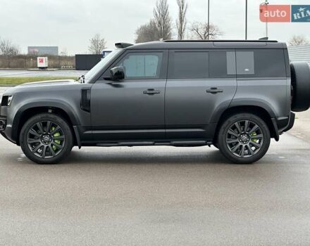 Сірий Ленд Ровер Дефендер, об'ємом двигуна 3 л та пробігом 49 тис. км за 85700 $, фото 3 на Automoto.ua