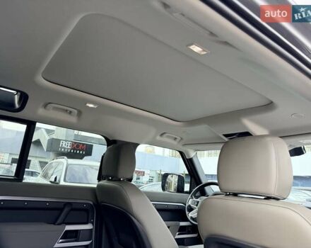 Серый Ленд Ровер Дефендер, объемом двигателя 3 л и пробегом 30 тыс. км за 81999 $, фото 22 на Automoto.ua