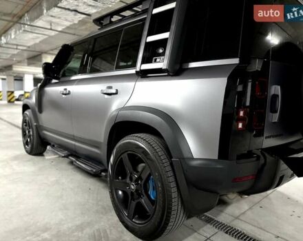 Серый Ленд Ровер Дефендер, объемом двигателя 3 л и пробегом 26 тыс. км за 84000 $, фото 8 на Automoto.ua