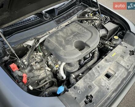 Сірий Ленд Ровер Дефендер, об'ємом двигуна 3 л та пробігом 49 тис. км за 85700 $, фото 36 на Automoto.ua