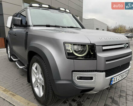 Серый Ленд Ровер Дефендер, объемом двигателя 3 л и пробегом 82 тыс. км за 92000 $, фото 10 на Automoto.ua