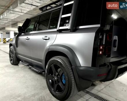 Серый Ленд Ровер Дефендер, объемом двигателя 3 л и пробегом 26 тыс. км за 88000 $, фото 8 на Automoto.ua